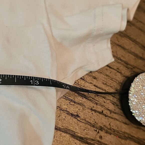 Champion and Nike Kids' T-Shirt Size M - Picture 6 of 13